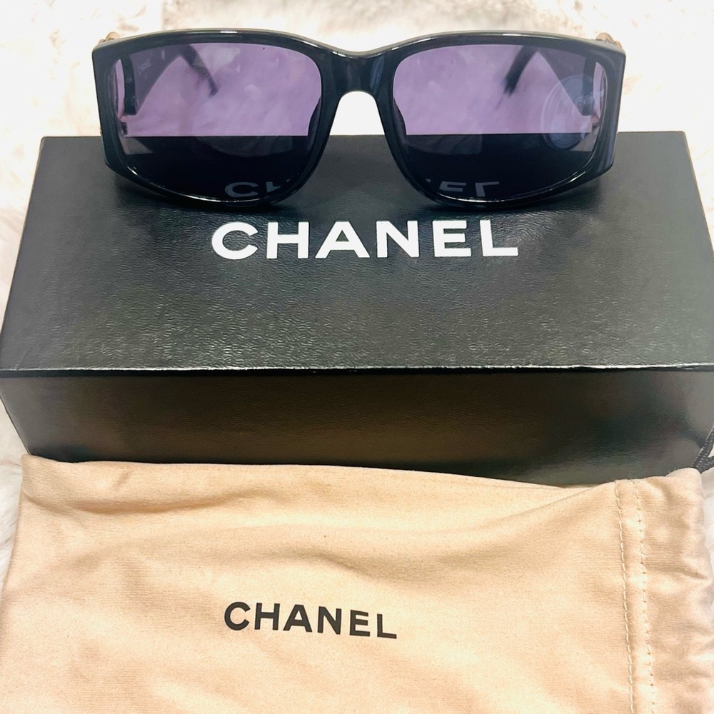 Chanel Black sunglasses